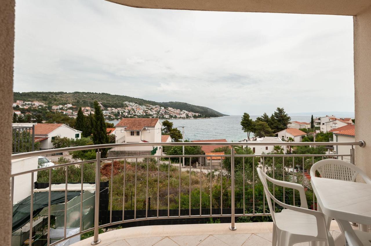Apartments Lumaduma Trogir Exterior foto